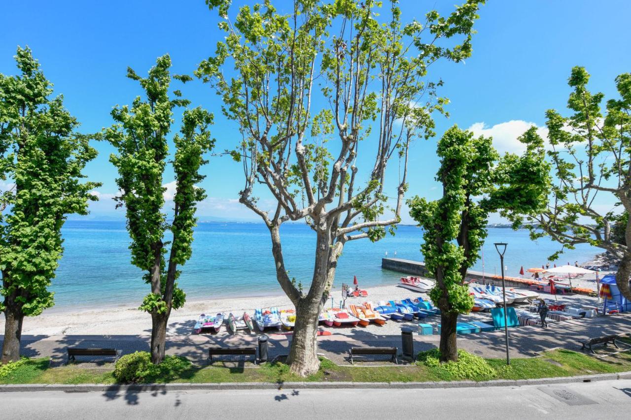 Hotel Aurora Desenzano del Garda Eksteriør bilde